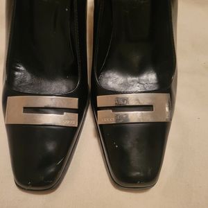 Black big G vintage  heels